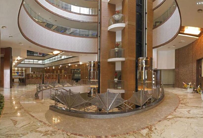 酒店 Royal Orchid Central Kireeti Hampi Hospet