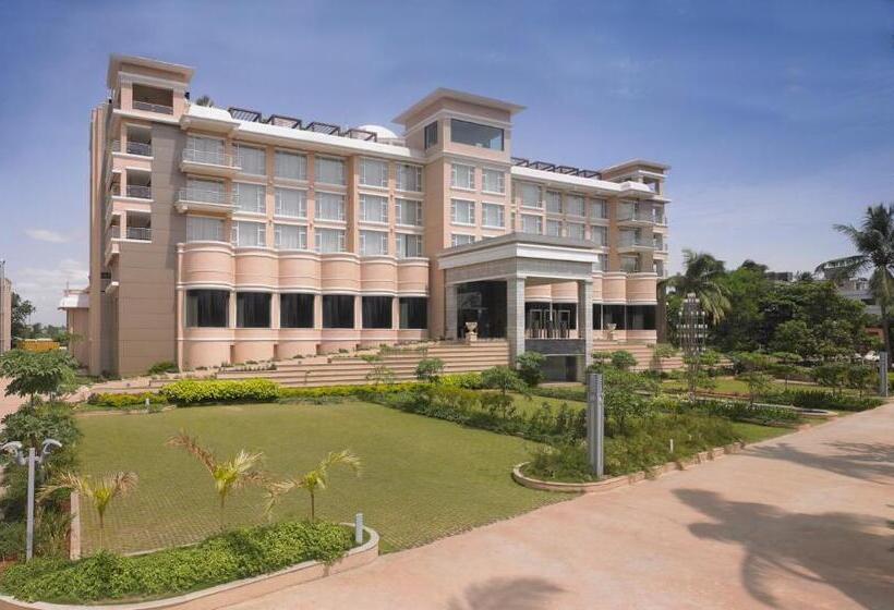 酒店 Royal Orchid Central Kireeti Hampi Hospet