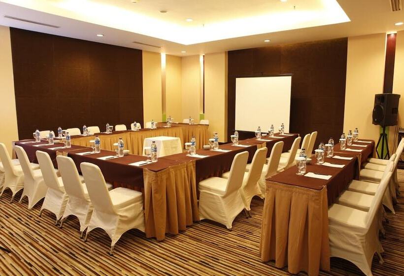 هتل Santika Bogor