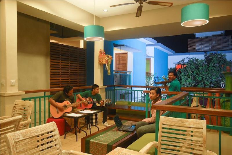 هتل The Green Zhurga Suite