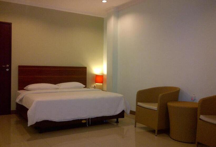 هتل The Studio Inn Nusa Dua