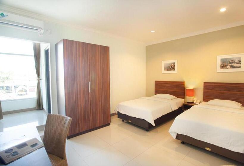 هتل The Studio Inn Nusa Dua