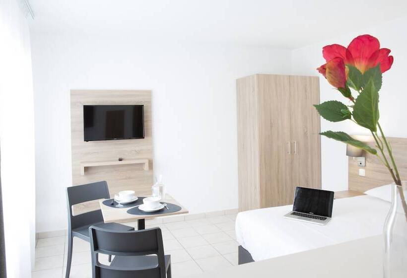 هتل Zenitude Hôtel Résidences La Versoix