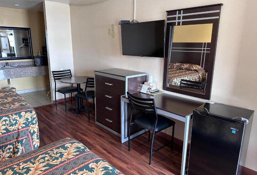 فندق Colonial Inn Hammond