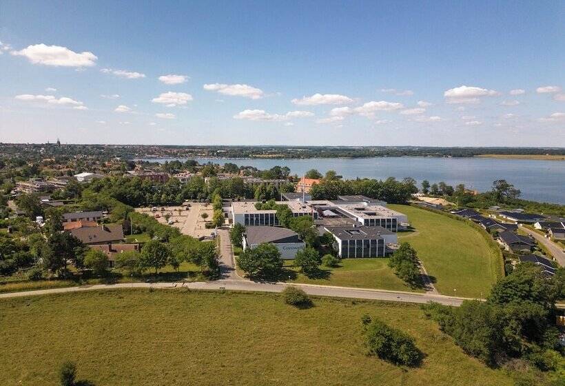 هتل Comwell Roskilde