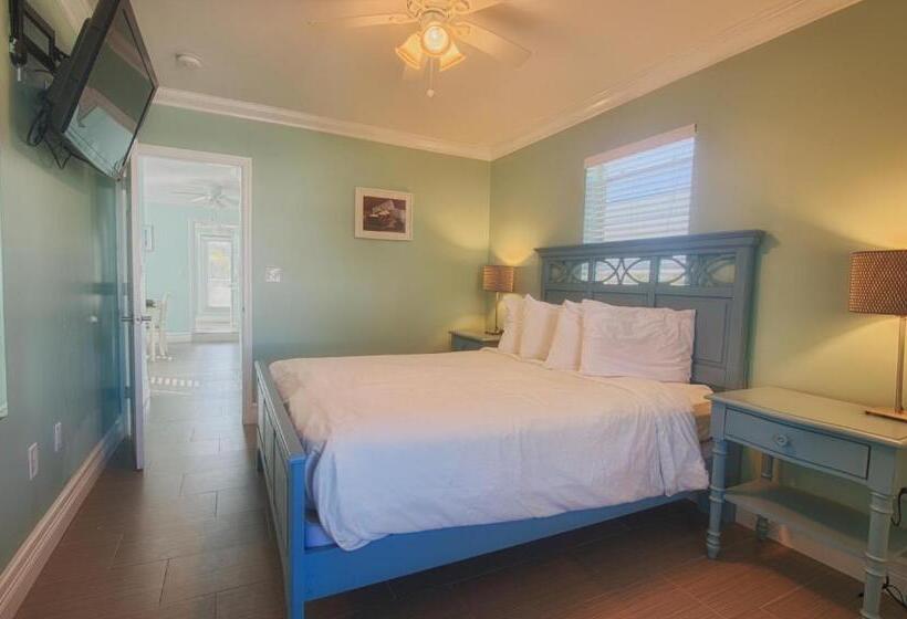 هتل Hollywood Beachside Boutique Suite