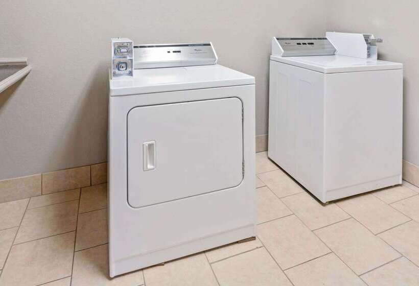 فندق La Quinta By Wyndham Ada