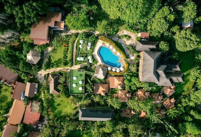 هتل Railay Phutawan Resort