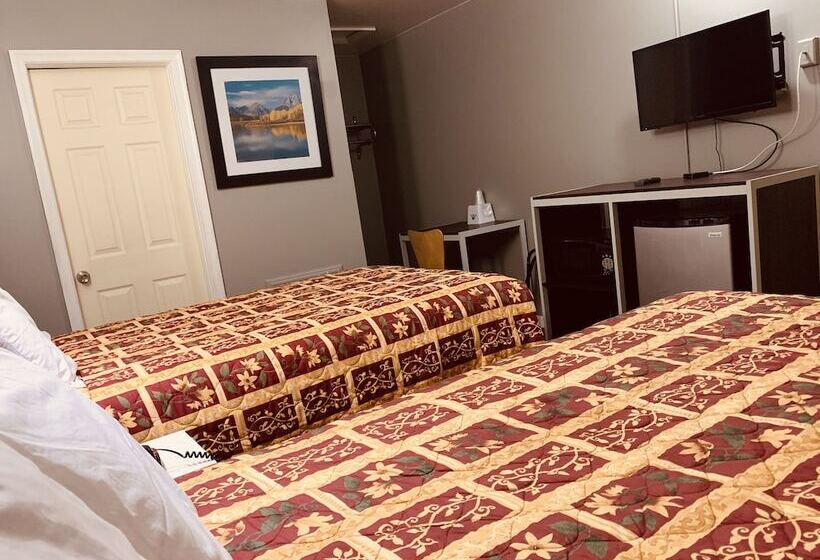 ホテル Red Carpet Inn  Norristown