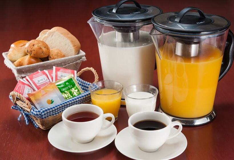 Отель Sotetsu Fresa Inn Fujisawa Shonandai