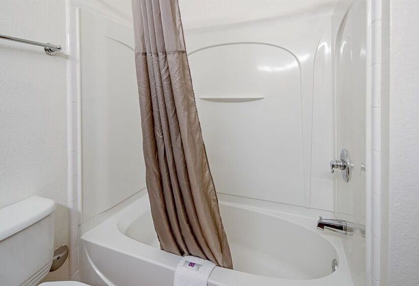 Motel 6 Anchorage, Ak   Midtown