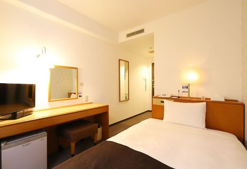 Smile Hotel Tokyo Ayase Ekimae