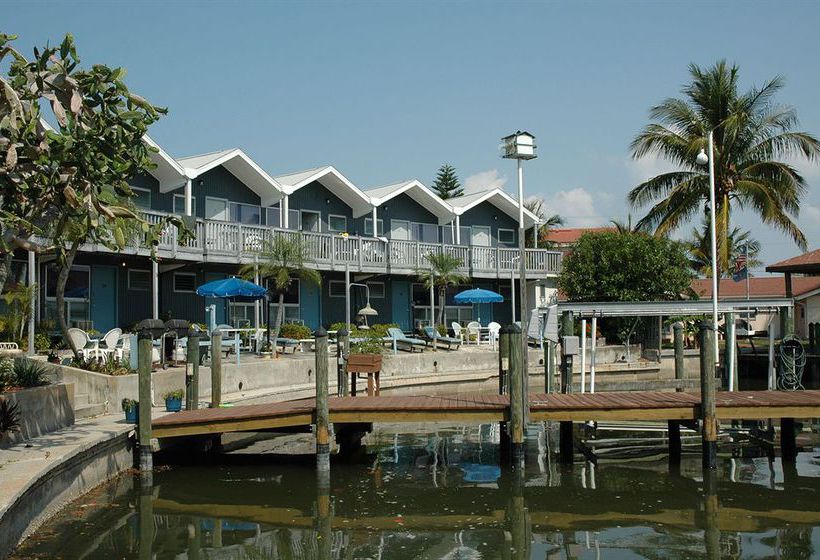 Dolphin Inn Resort