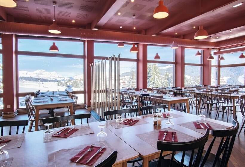 Belambra Clubs Les Saisies   Les Embrunes   Ski Pass Included