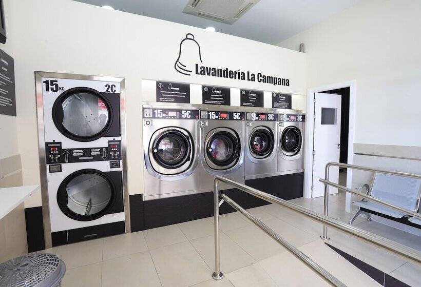 Hostal La Campana