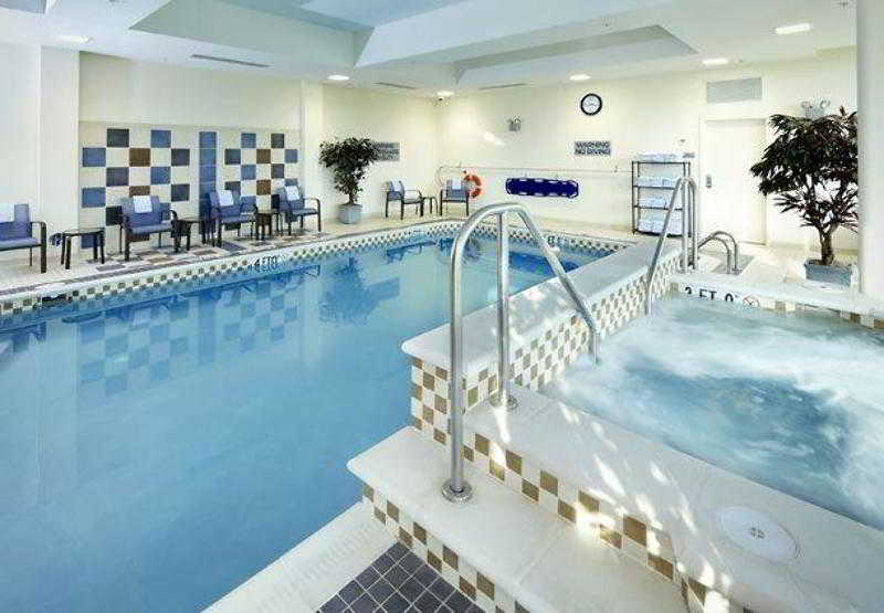 ホテル Courtyard By Marriott Pittsburgh Washington Meadow Lands