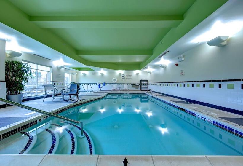 هتل Fairfield Inn & Suites By Marriott Harrisburg West/new Cumberland