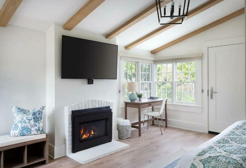 Отель Hideaway Santa Barbara, A Kirkwood Collection