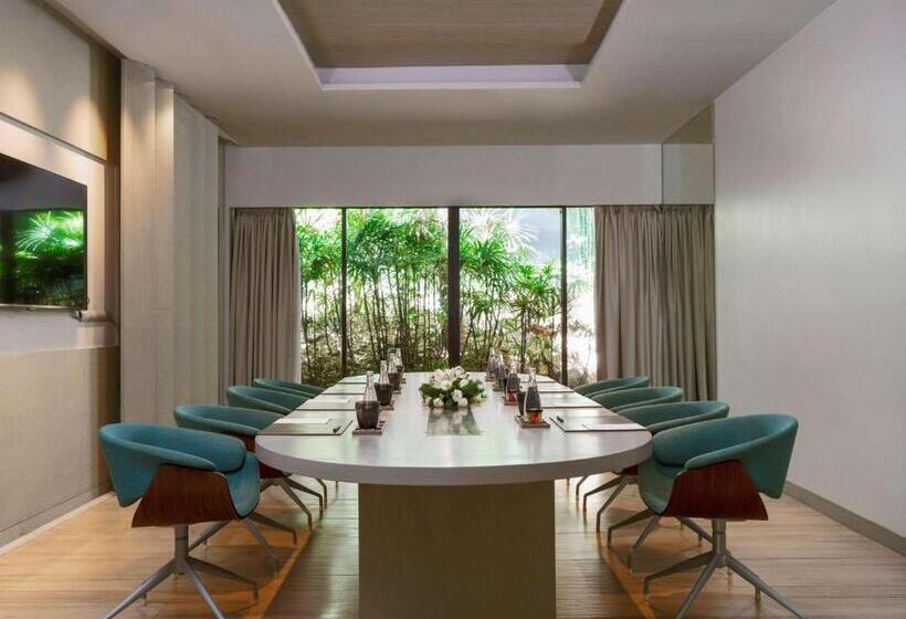 Отель Pullman Phuket Arcadia Naithon Beach