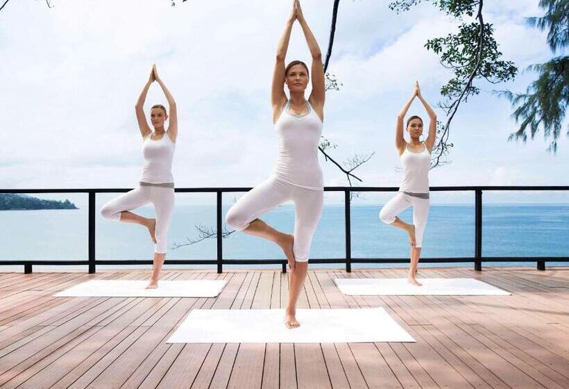 Отель Pullman Phuket Arcadia Naithon Beach