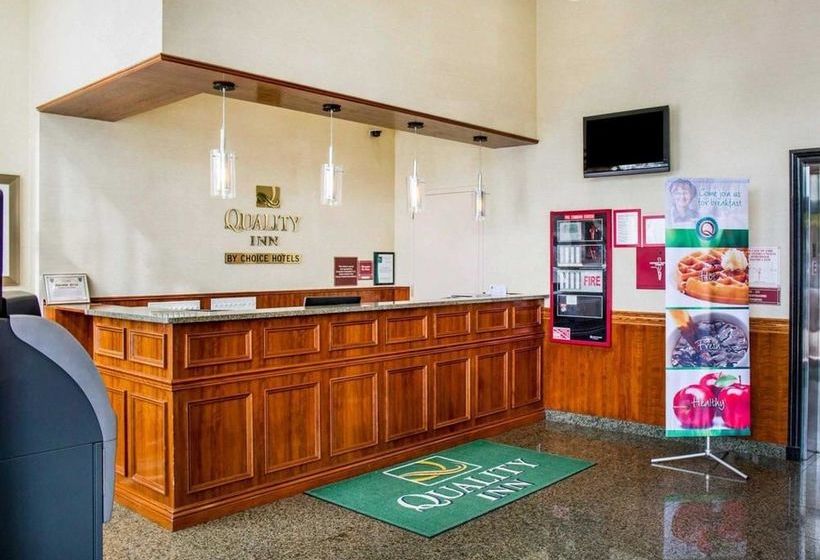 فندق Quality Inn Woodside