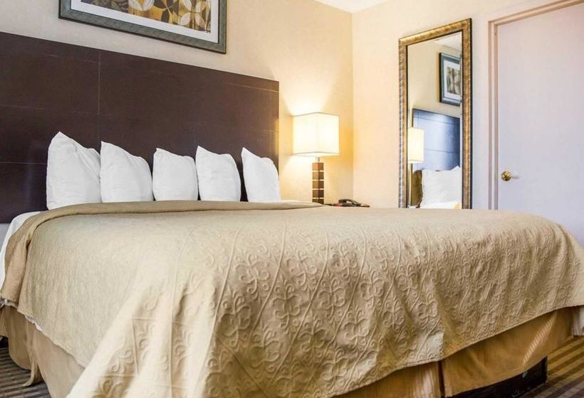 فندق Quality Inn Woodside