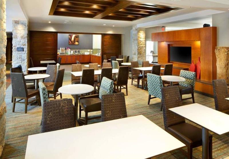 هتل Residence Inn By Marriott San Antonio Six Flags At The Rim
