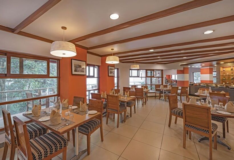 هتل Sterling Yercaud