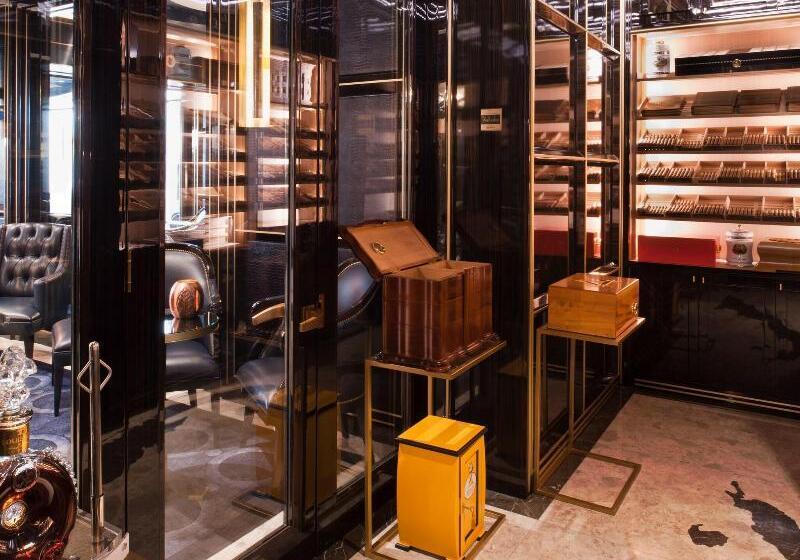 The Wellesley, A Luxury Collection Hotel, Knightsbridge, London