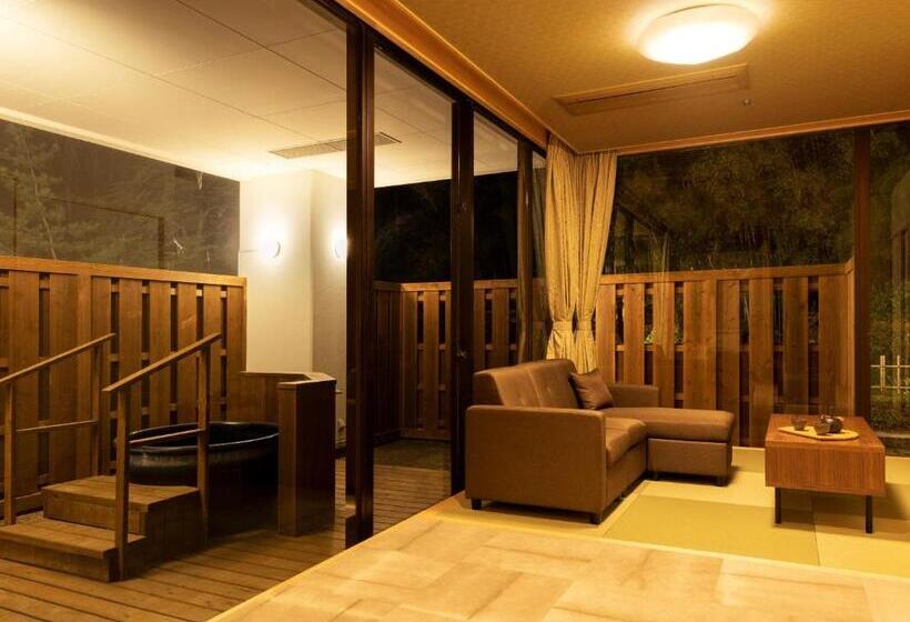 هتل Ooedo Onsen Monogatari Premium Saiki Bekkan