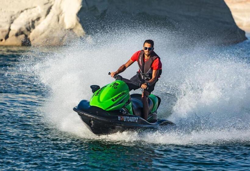 Lake Powell Resort