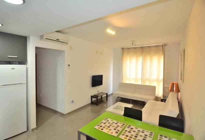 Apartamentos Marina Suites