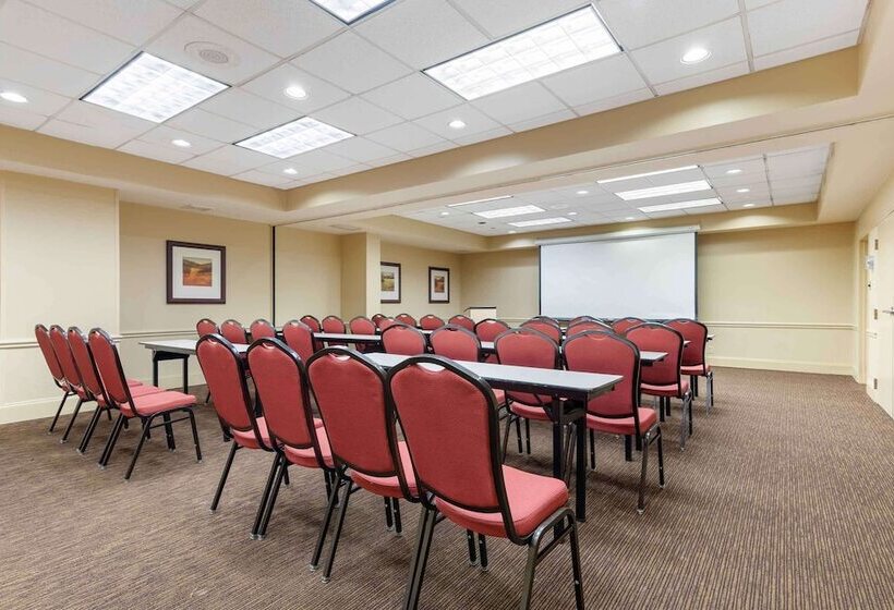 Extended Stay America Suites  Atlanta  Gwinnett Place