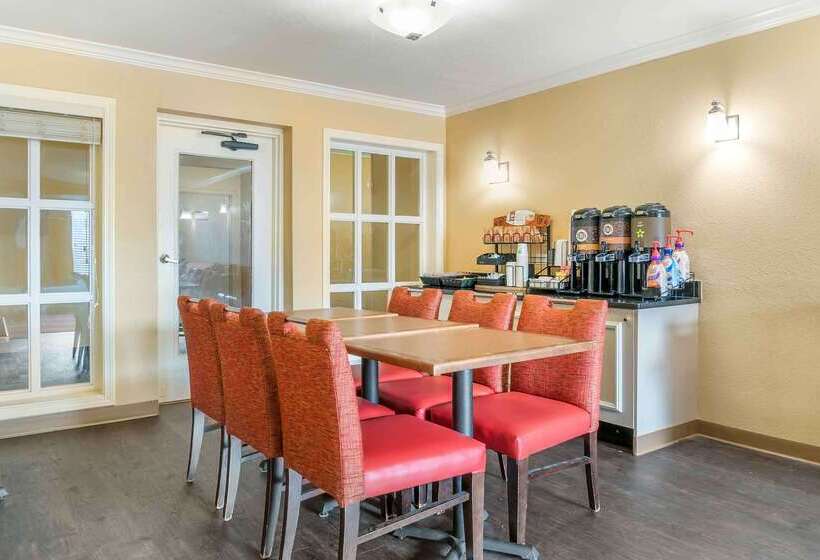 Extended Stay America Suites  Auburn Hills  University Drive