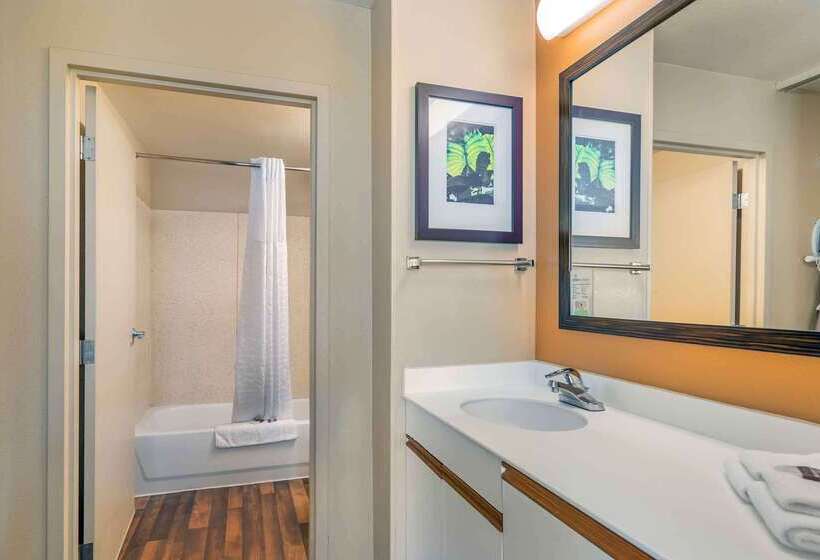 Extended Stay America Select Suites   Chicago   Lombard   Oakbrook
