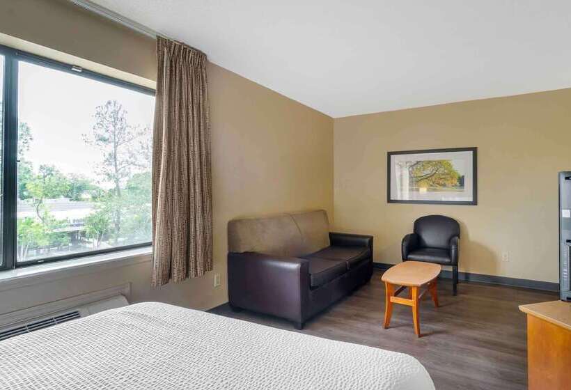 Extended Stay America Select Suites Tampa Airport Memorial Hwy