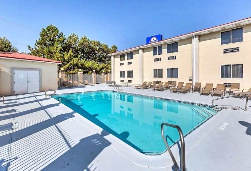 هتل Americas Best Value Inn Cedar City