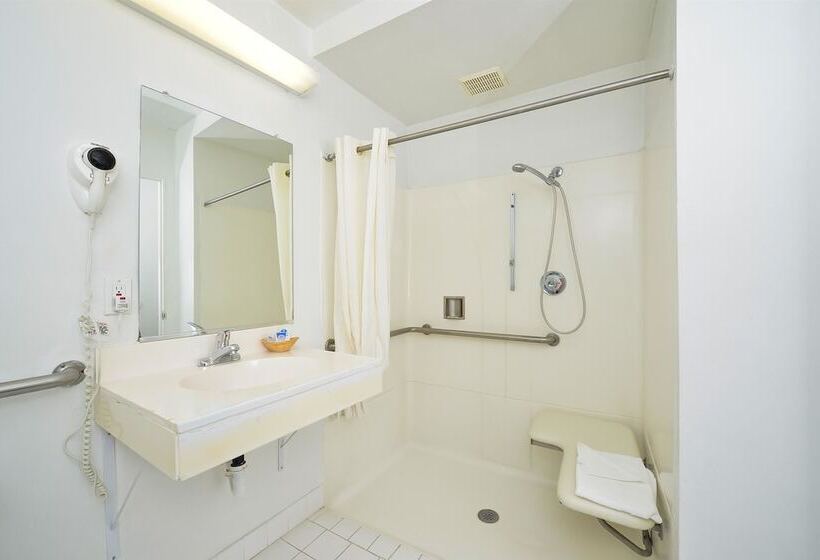 فندق Americas Best Value Inn Chico