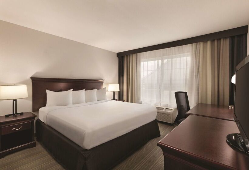 هتل Country Inn & Suites By Radisson, Madison, Al