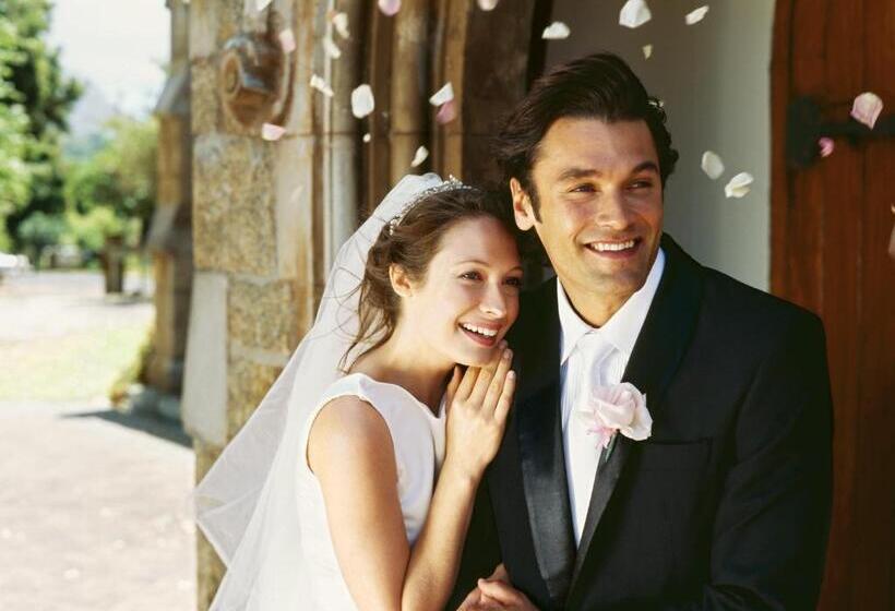 هتل Country Inn & Suites By Radisson, Madison, Al