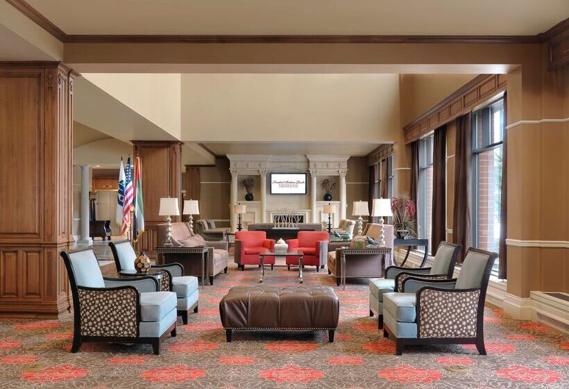 هتل President Abraham Lincoln Springfield   Doubletree By Hilton