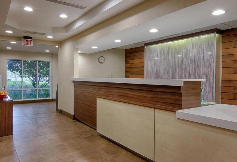 فندق Fairfield Inn & Suites Jacksonville Airport