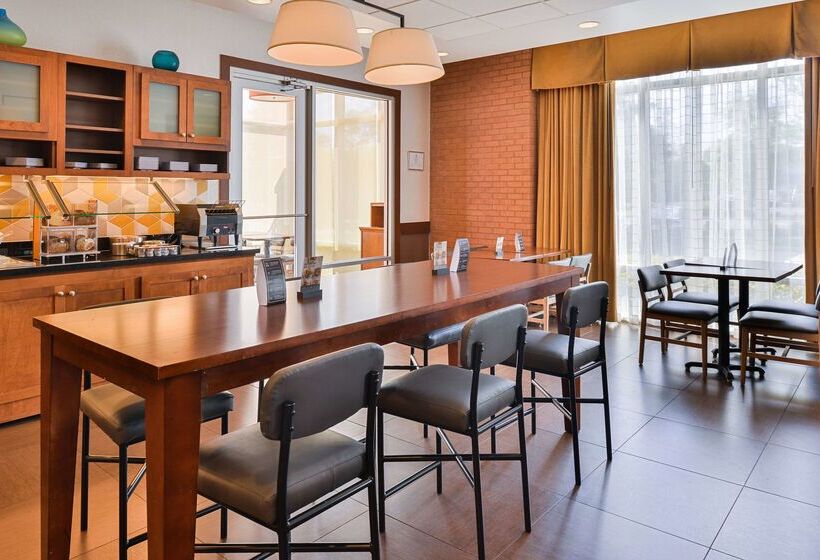 هتل Hyatt Place Chesapeake