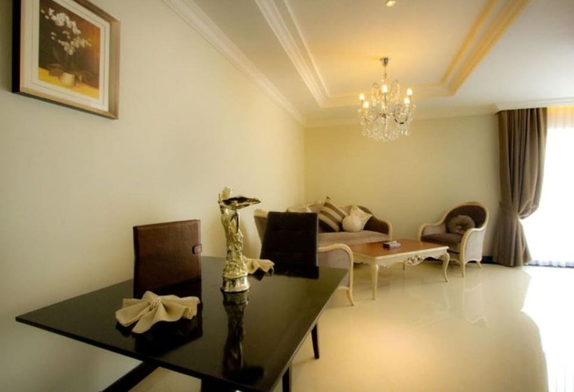 ホテル Lk Royal Wing