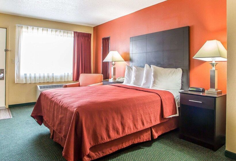 בית מלון כפרי Quality Inn Morton At I74