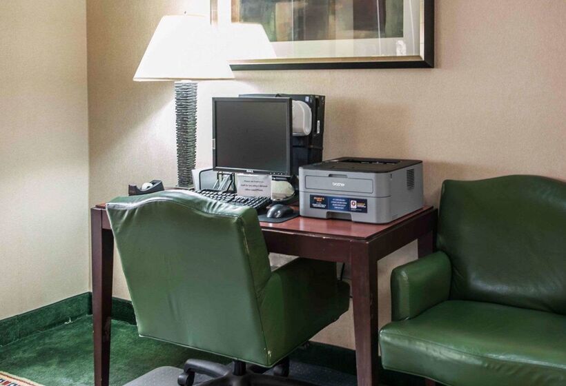 فندق Quality Inn & Suites