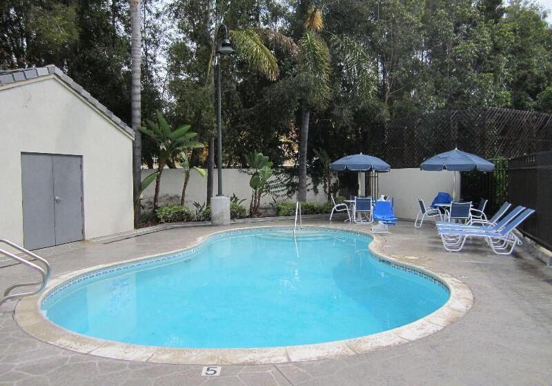 Extended Stay America Suites  Orange County  Anaheim Convention Center