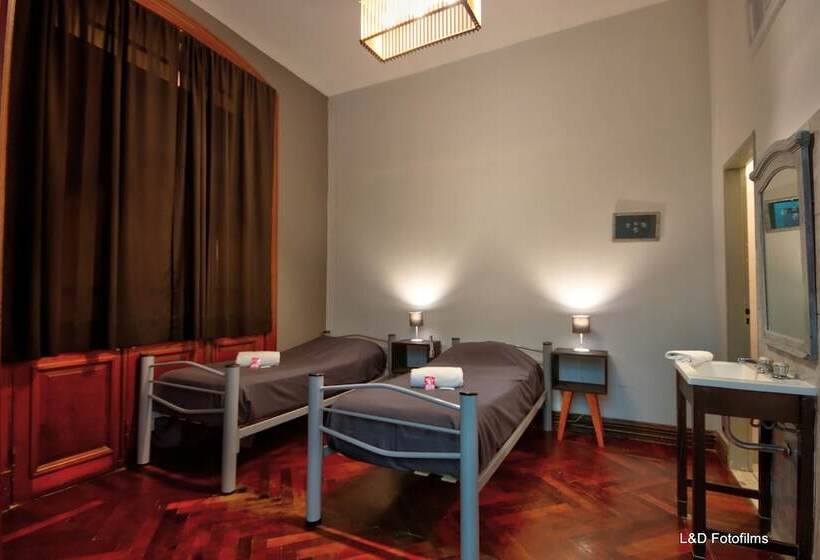 Play Hostel Arcos