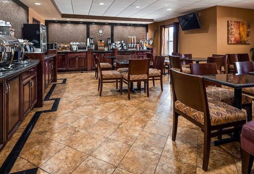 هتل Best Western Plus Midwest Inn & Suites