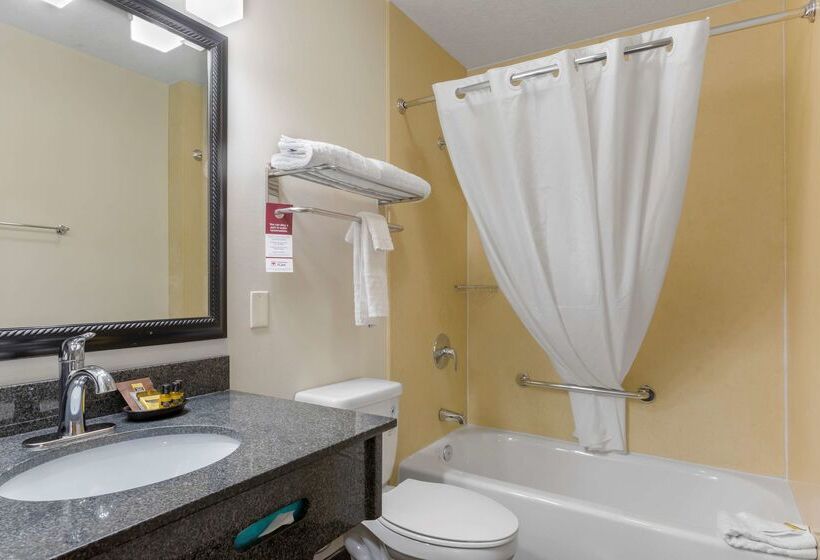هتل Best Western Plus The Four Corners Inn